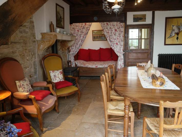 Zwei renovierte burgundische Häuser mit Terrassen und Garten in Colombier in Colombier (Côte-d'Or), Beaune und Umgebung