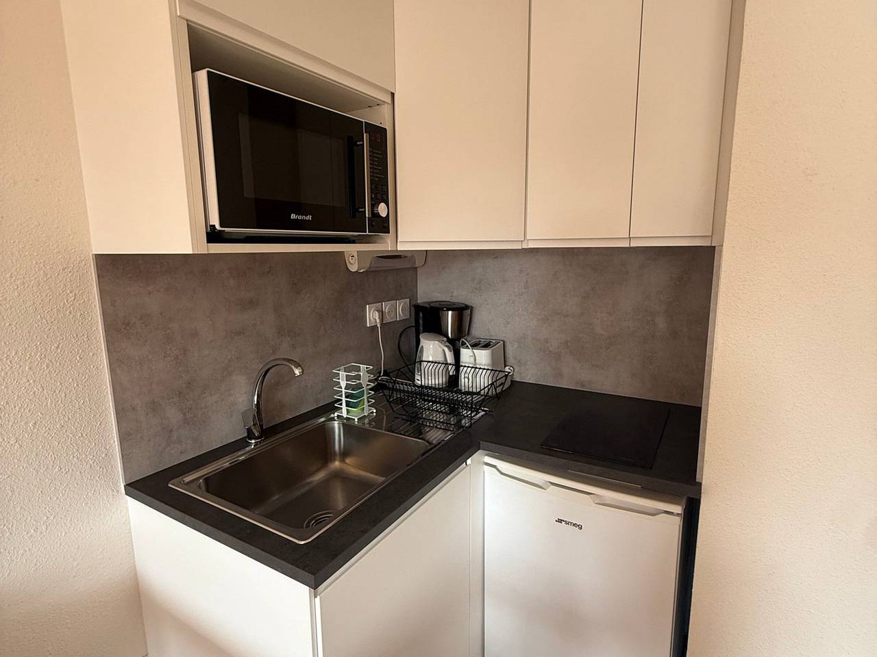 Appartement entier, Studio 3 couchages au pied des pistes, balcon in Prapoutel, Les Adrets