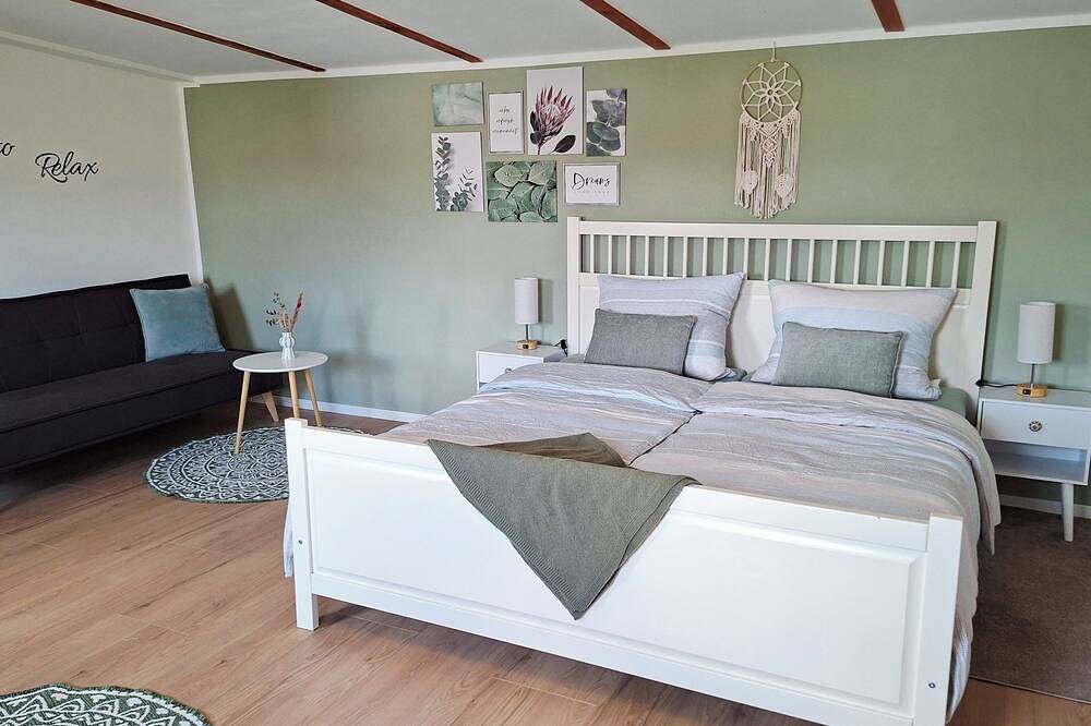Neues urgemütliches Ferienhaus zur alten Scheune, nahe Ellertshäuser See, Bayern in Schonungen, Franken