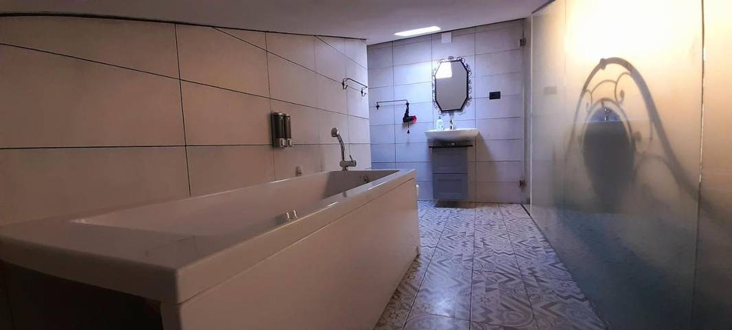 Gîte pour 3 personnes, avec vue ainsi que jardin et terrasse, animaux acceptés dans Ponton - 3