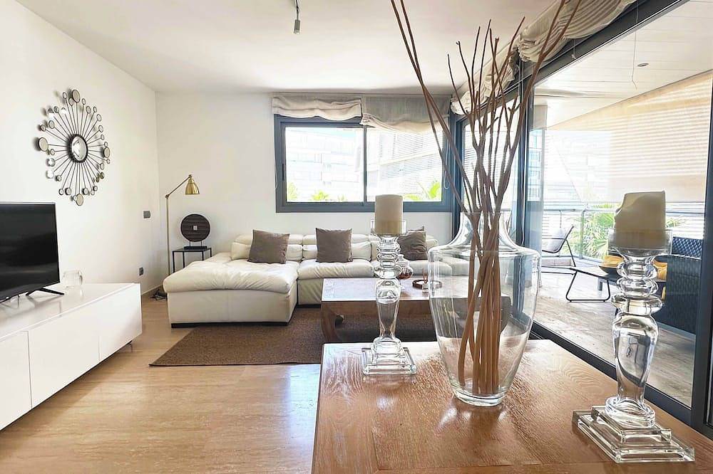 Entire apartment, Santiago Beautiful Apartment Marina Botafoch, Ibiza in Talamanca, Ibiza (Municipality)