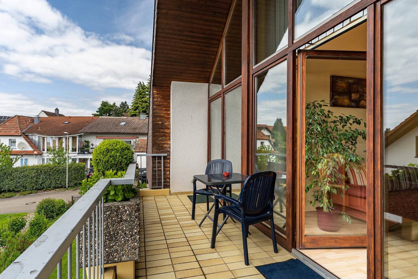 Ganze Wohnung, Ferienwohnung "Marlene" mit Bergblick, Privatem Balkon und Wlan in Friesenheim, Mittlerer Schwarzwald