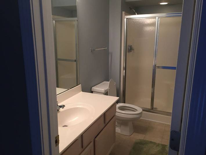 Vacation house for 13 people, with pool and balcony in North Carolina