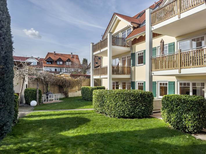 Entire apartment, Apfelhof Bodensee Holiday Apartment No. 2 in Kippenhausen, Immenstaad am Bodensee