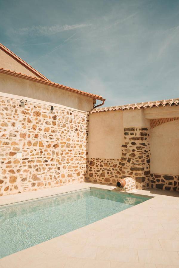 Casa rural para 14 personas, con piscina y jardín además de terraza y vistas en Valle de Alcudia