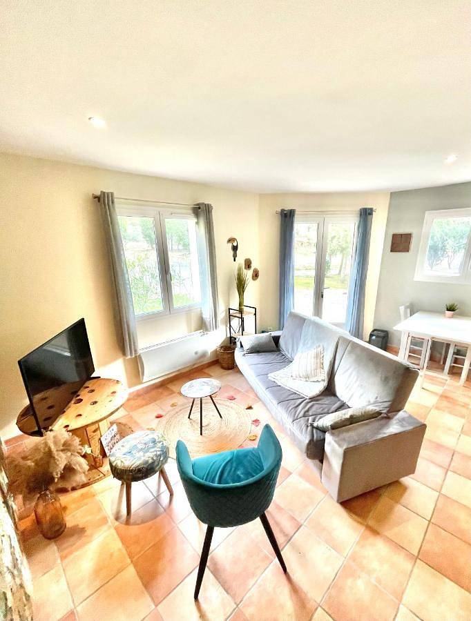 Location de vacances pour 6 personnes, avec sauna et jardin ainsi que piscine et vue, animaux acceptés à Palaja - 4