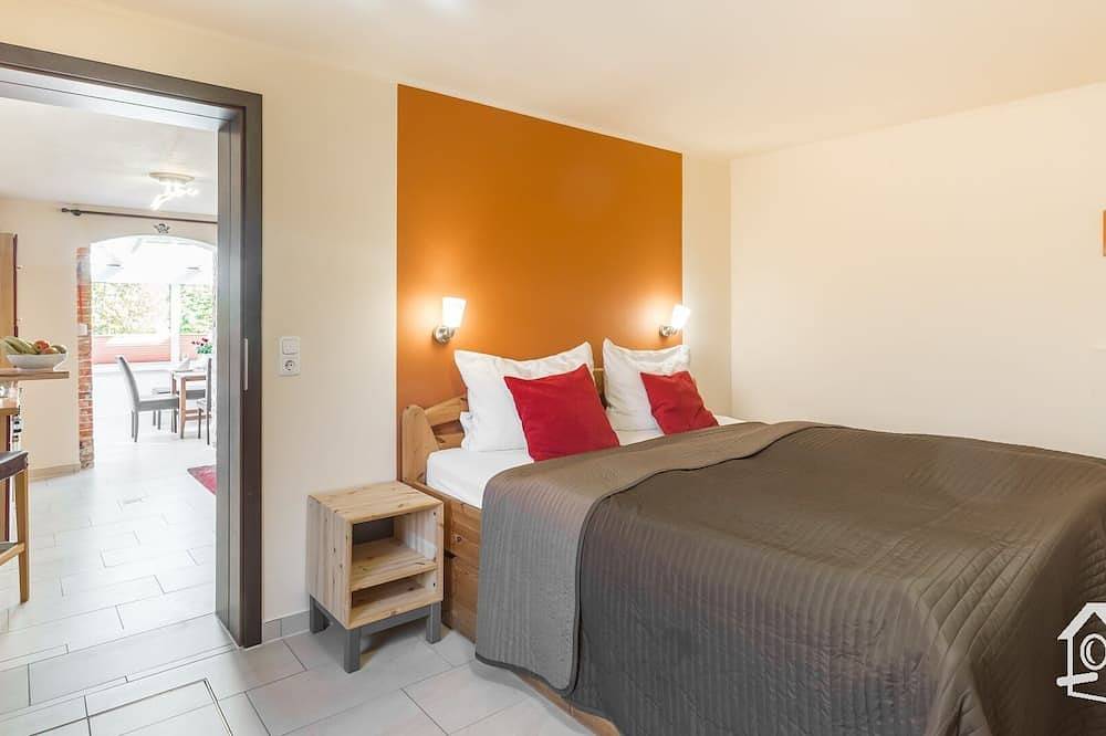 Ganze Wohnung, Exklusive Fewo mit ländlicher Idylle, ca 850m vom Strand entfernt - in Rostock, Rostock und Umgebung