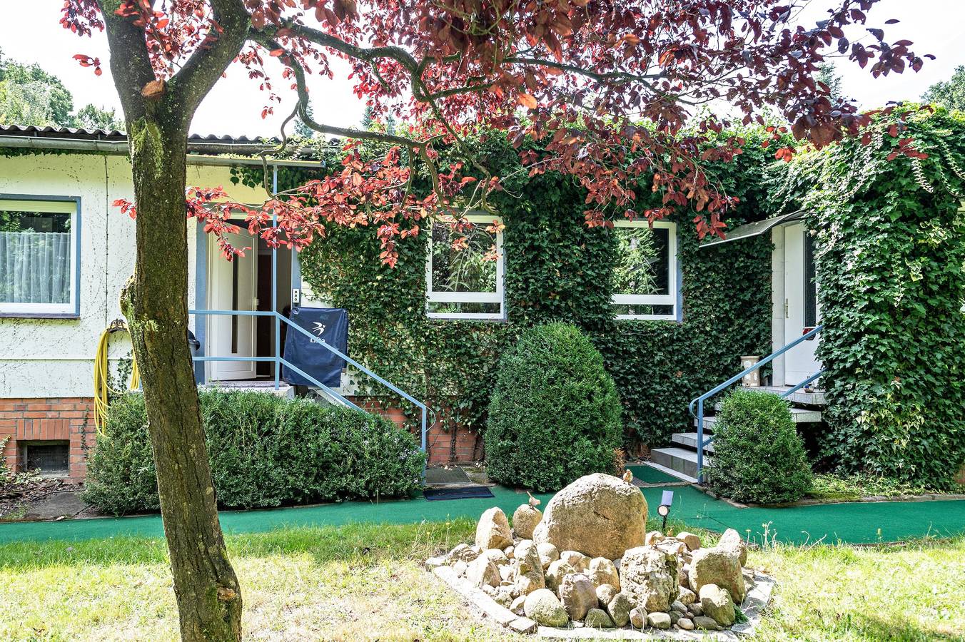 Ganze Wohnung, Ferienwohnung Am Wald" mit Gemeinschaftsterrasse, Gemeinschaftsgarten und Wi-Fi in Hagenow, Mecklenburgisches Elbetal