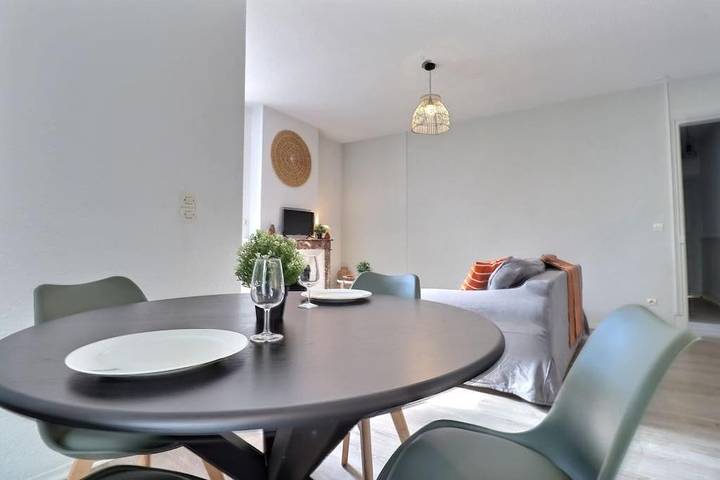 Gîte pour 4 personnes à Bourg-de-Péage - 2