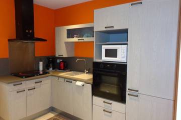 Gîte pour 2 personnes, avec terrasse et jardin à Vallières-les-Grandes
