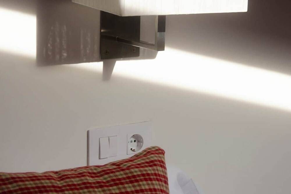 Ganze Wohnung, To complete in La Puebla de Castro, Aragonesische Pyrenäen