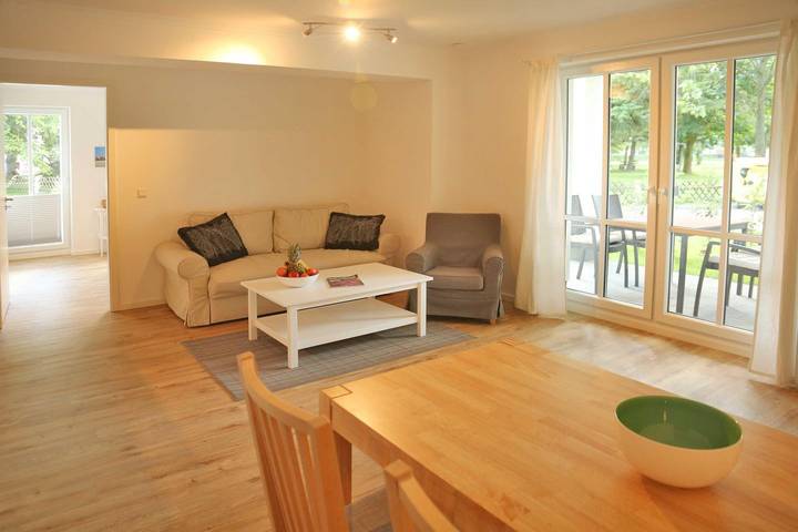 Ferienwohnung für 2 Personen, mit Terrasse in Nienhagen