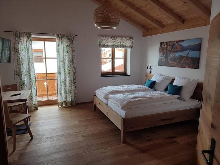 Ferienhaus für 2 Personen, mit Balkon und Ausblick in Bad Heilbrunn