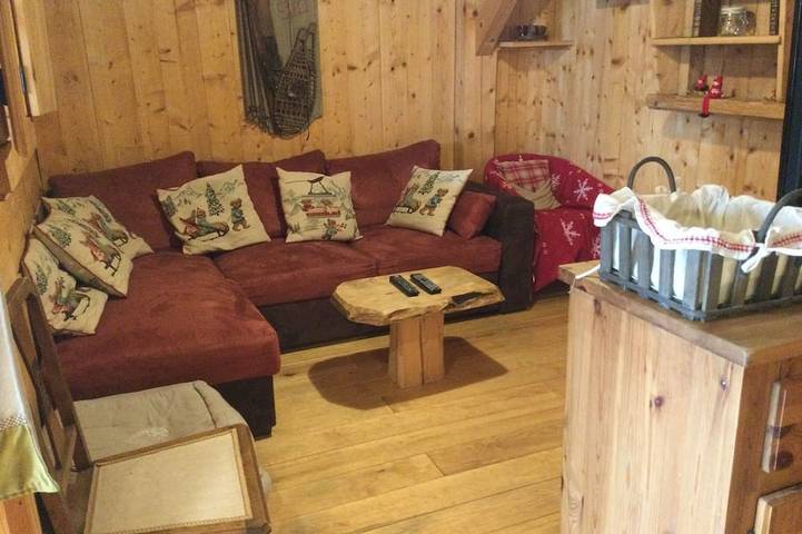 Location de vacances pour 9 personnes, avec jardin à La Longeville - 4