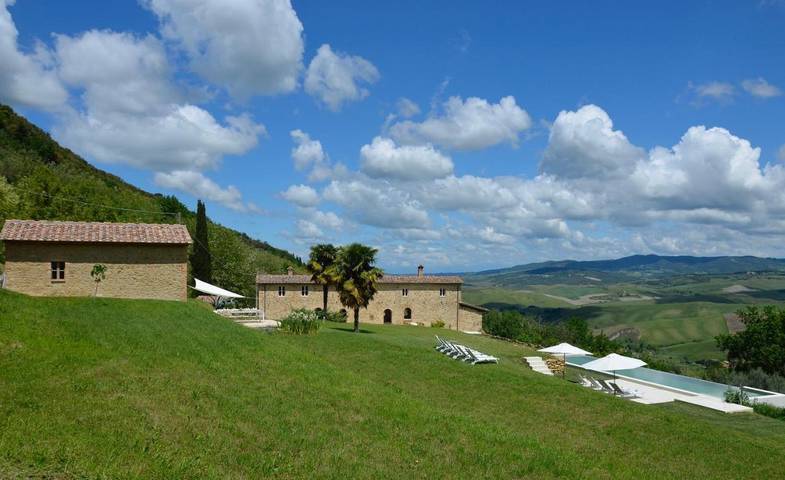 Chambre d’hôte pour 10 personnes, avec Terrasse et Jardin ainsi que Piscine et Vue à Volterra - 2