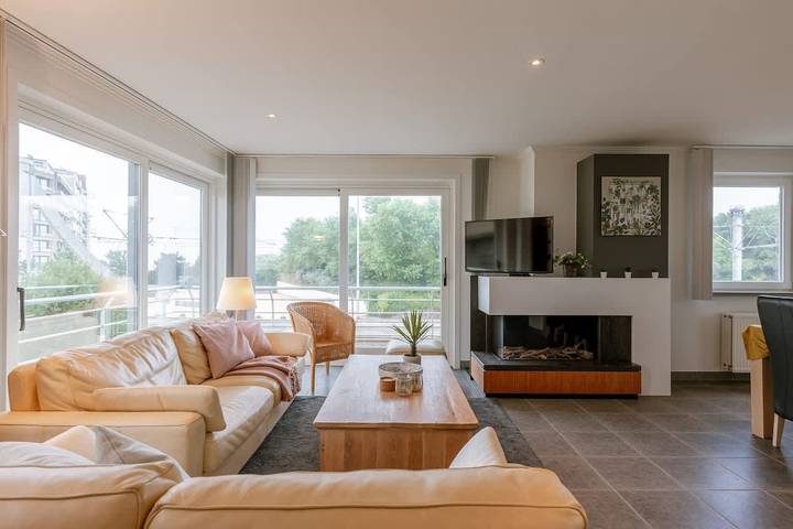 Location de vacances pour 5 personnes, avec balcon/terrasse, animaux acceptés à La Panne