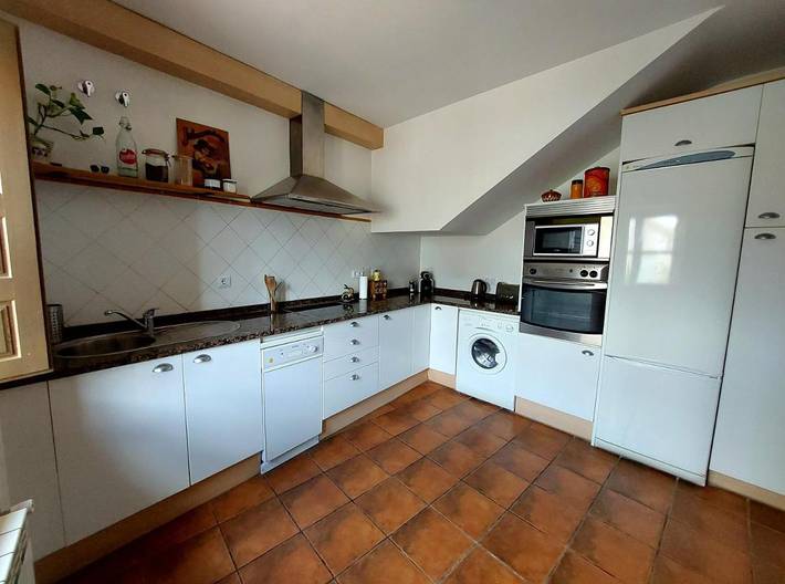Casa rural para 7 personas, con Terraza y Jardín además de Piscina y Vistas en Narrillos de San Leonardo - 3
