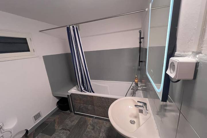 Chambre d’hôte pour 4 personnes à Donzy - 2