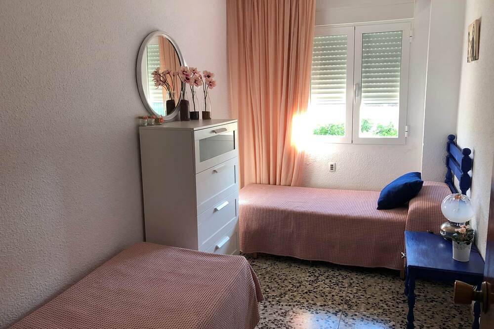 Villa Vacacional Aeroclub Rental Holidays Ref 002 in Castellon de la Plana, Costa dell'Azahar