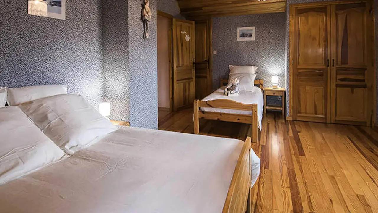 Appartement de vacances entier, Appartement de vacances pour 11 personnes avec piscine in Peyre-en-Aubrac, Région de Mende