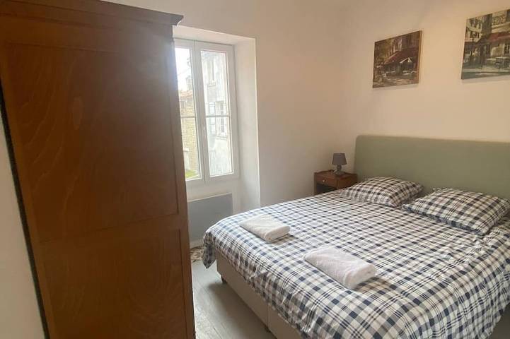 Location de vacances pour 6 personnes, avec terrasse à Aulnay - 3