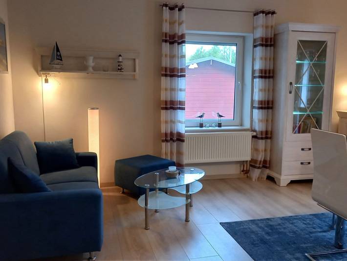 Ferienwohnung für 3 Personen, mit Terrasse und Garten in Gingst - 2