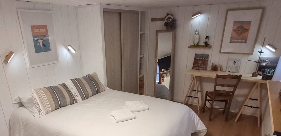 Chambre d’hôte pour 2 personnes, avec jardin et jacuzzi dans le Jura - 3