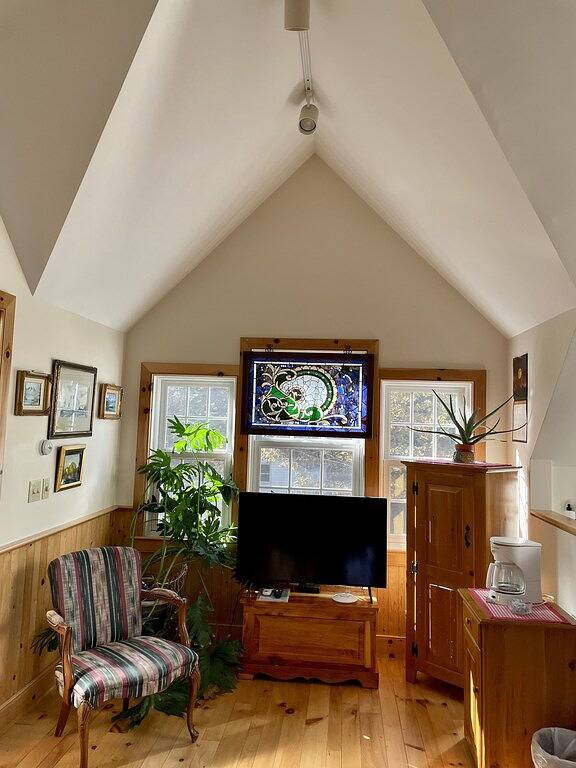 Ganze Wohnung, Ruhiges Studio-Apartment am ruhigen See in Maine in Knox County (Maine)