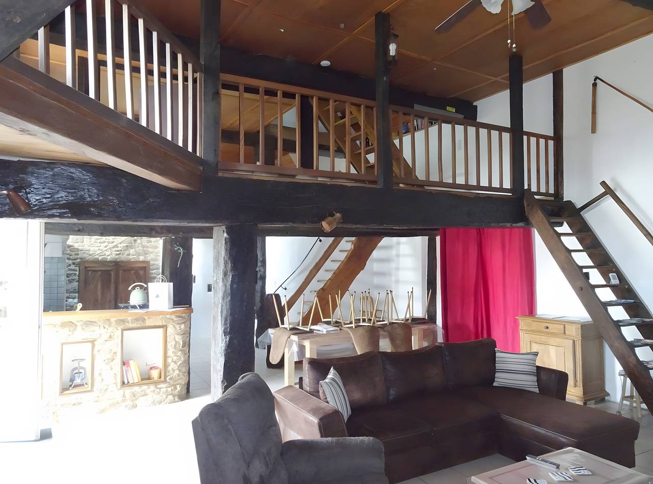 La Guinchère: Spacious Breton House near Mont-Saint-Michel and Fougères in Saint-Georges-de-Reintembault, Fougères-Vitré