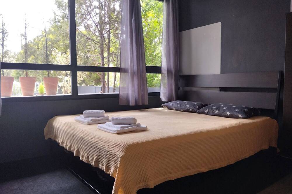 Mona Lisa Guest House in Volos, Magnisia