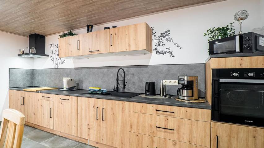 Location de vacances pour 9 personnes, avec jardin à Viroinval - 4