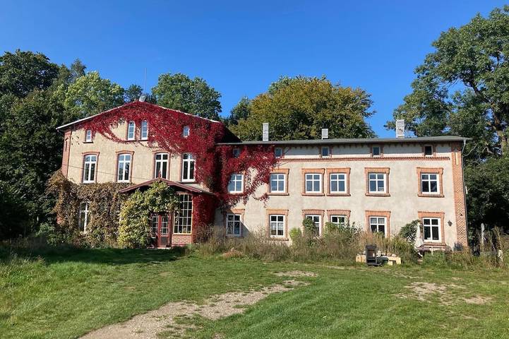 Ferienwohnung für 4 Personen, mit Terrasse und Garten - 1