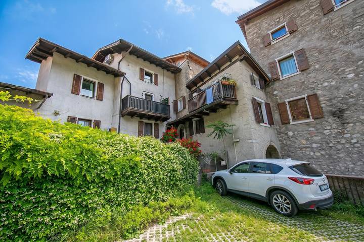 Apartamento entero, Casa Gio near the Waterfall Varone in Varone, Riva del Garda