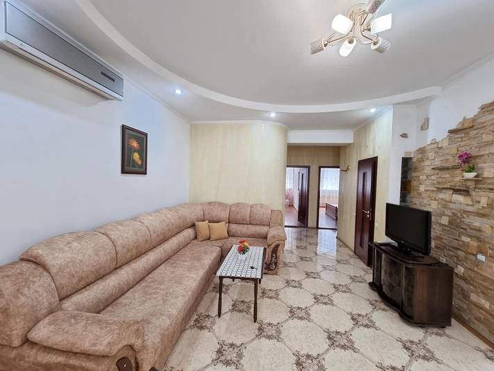 Apartament wakacyjny dla 4 osób, z widok i taras, zwierzęta dozwolone w Kiszyniów