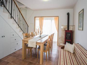 Villa for 5 People in Sutivan, Split-Dalmatia, Photo 2