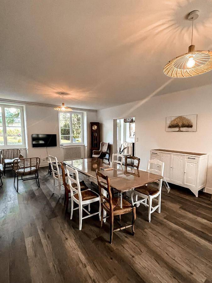 Location de vacances pour 12 personnes, avec jardin et vue à Le Val-Saint-Père - 4