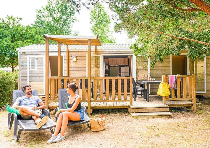 Camping pour 8 personnes, avec piscine et terrasse, animaux acceptés à Talmont-Saint-Hilaire - 4