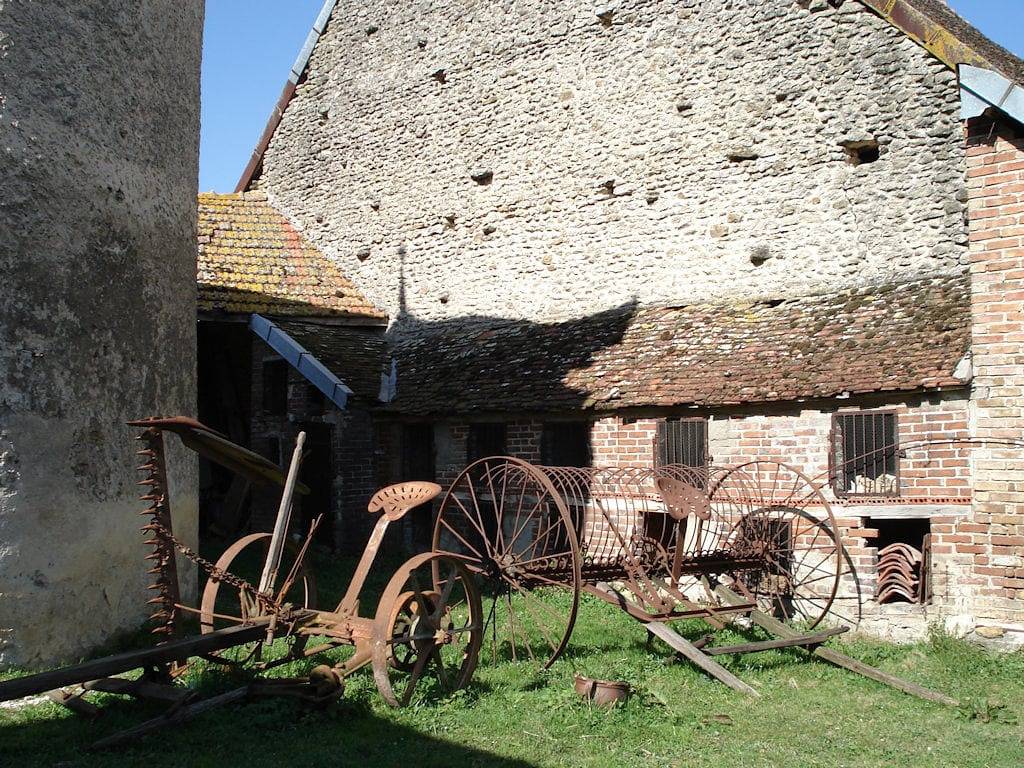 Le Prieuré et le Pigeonnier de Fouchères - Chambre Rustique in Fouchères, Aube