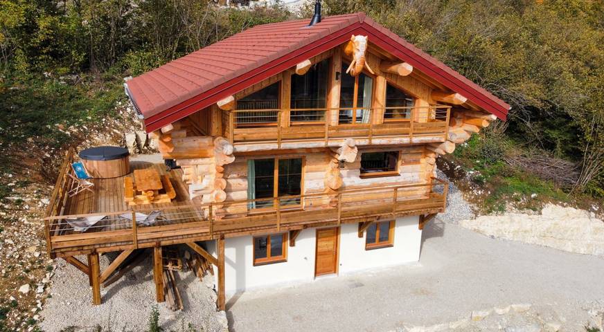 Gîte pour 6 personnes, avec balcon et jacuzzi à Foncine-le-Haut - 2
