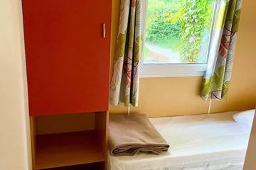 Camping pour 4 Personnes dans Culoz, Jura Francais, Photo 1