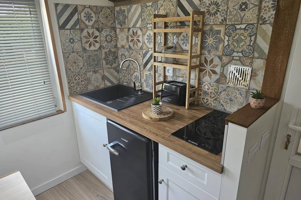 Apartamento entero, Studio: Le clos de Marjo in Parthenay in Parthenay, Deux-Sèvres