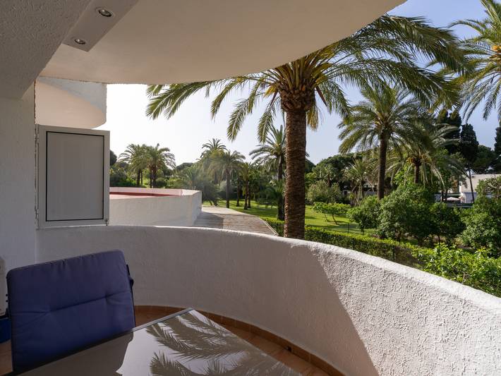 Ganzes Studio, Gemütliches Studio in Marbella mit Terrasse, Klimaanlage und Internetzugang in Marbella Ost, Marbella