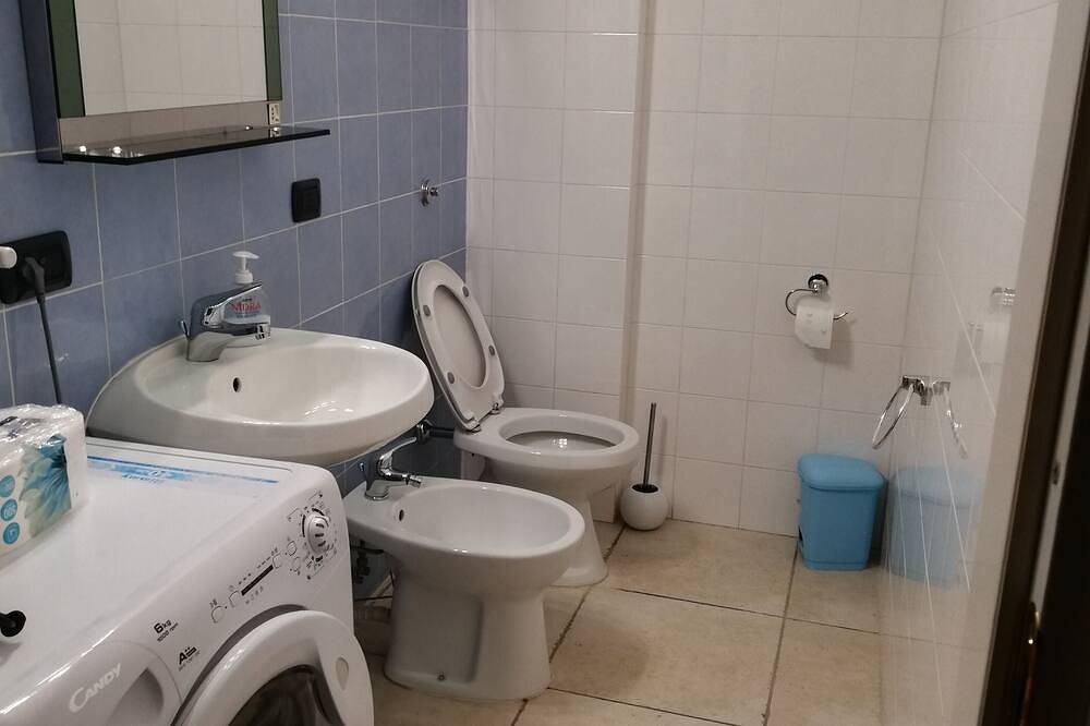 Apartamento entero, Residenza Battistessa - Casa de vacaciones in Caserta, Provincia de Caserta