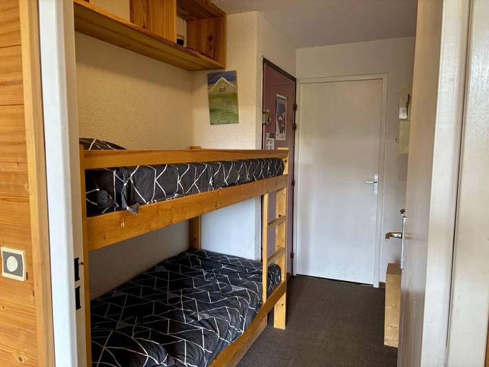 Appartement entier, Enchanteur 2 pièces pour 4 pers. avec balcon, Alpe d'Huez - proche pistes et centre in Huez, Parc national des Écrins