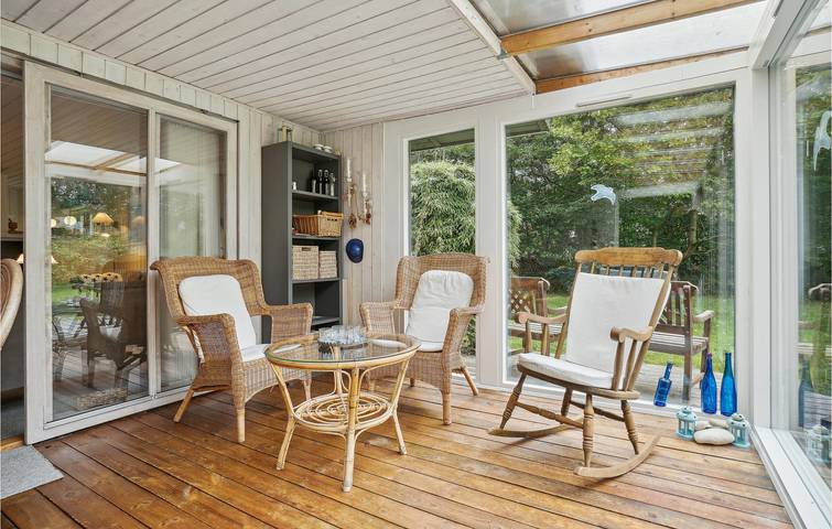 Ferienhaus für 6 Personen, mit Terrasse in Serup Strand - 2