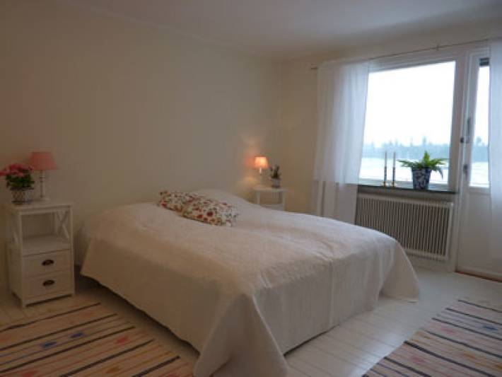 Ferienhaus für 8 Personen, mit Balkon und Terrasse sowie Garten und Seeblick am Asnen - 3