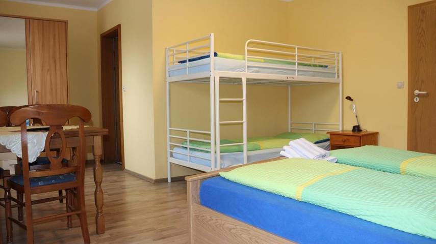 BnB für 2 Personen, mit Terrasse und Garten sowie Ausblick in Neuharlingersiel - 2