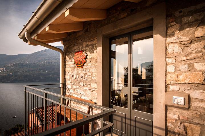 Appartamento per 4 persone, con vista lago e balcone in Blevio