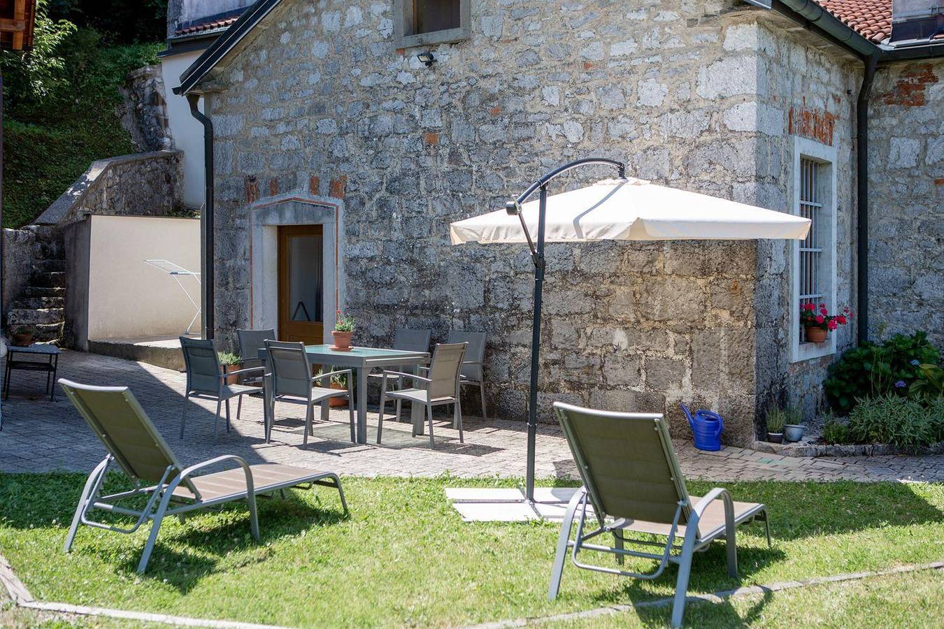 Anwesen "Villa Anton" mit eigenem Pool in Ilirska Bistrica, Slowenien