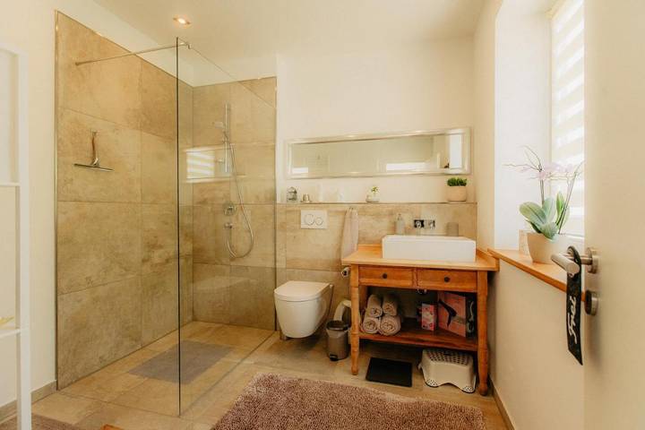 Ferienwohnung für 4 Personen, mit Sauna und Ausblick sowie Garten, mit Haustier in Leipzig - 3